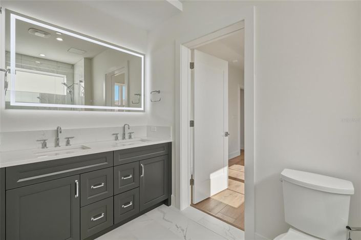 Image No.45-Propriété de 4 chambres à vendre à Floride