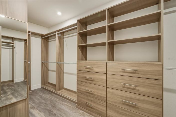 Image No.24-Propriété de 4 chambres à vendre à Floride