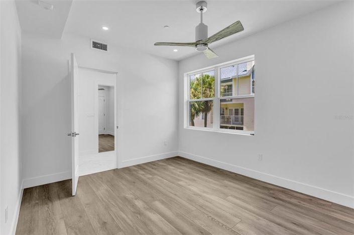 Image No.35-Propriété de 4 chambres à vendre à Floride