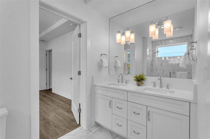 Image No.37-Propriété de 4 chambres à vendre à Floride