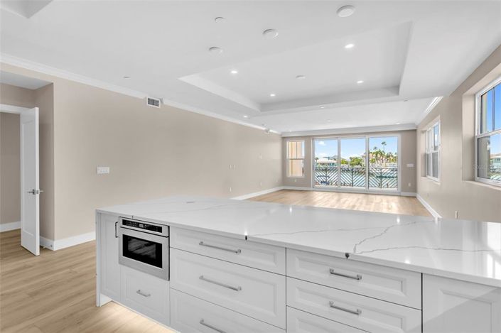 Image No.16-4 Bed Property for sale