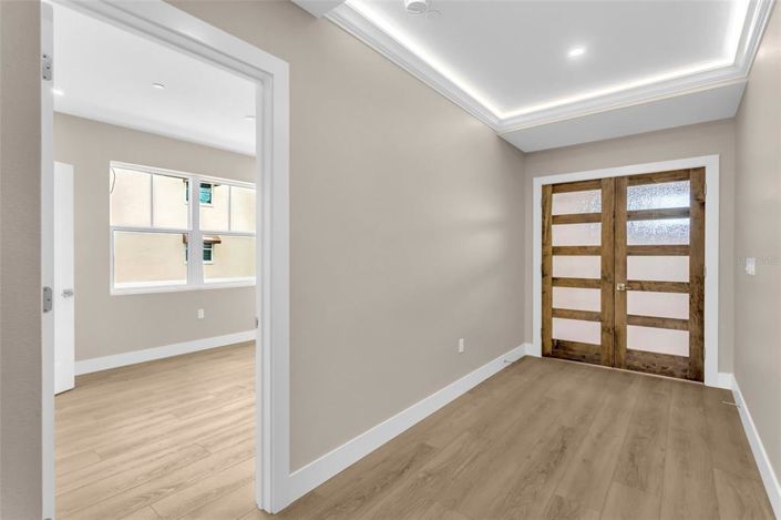 Image No.8-4 Bed Property for sale