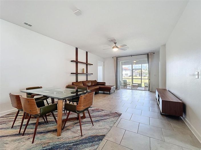 Image No.7-Propriété de 4 chambres à vendre à Davenport