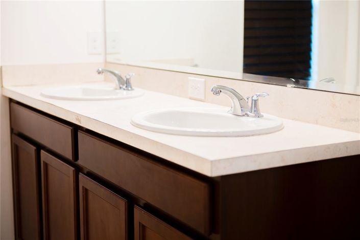 Image No.7-Propriété de 4 chambres à vendre à Kissimmee