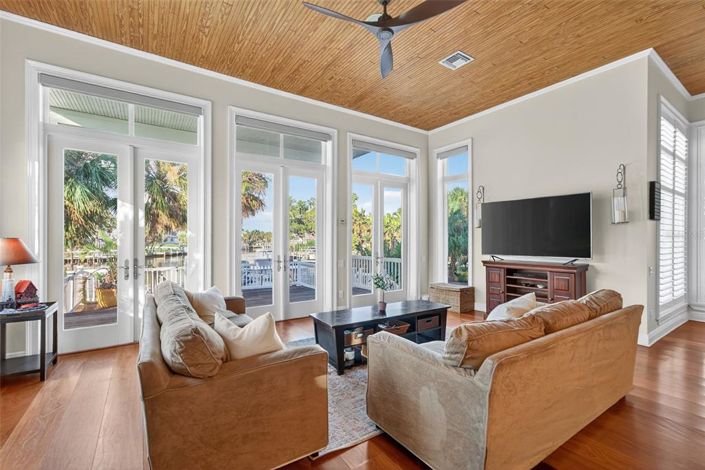 Image No.9-Propriété de 4 chambres à vendre à Sarasota