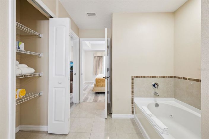 Image No.22-Propriété de 2 chambres à vendre à Orlando