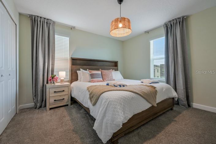 Image No.35-8 Bed Property for sale