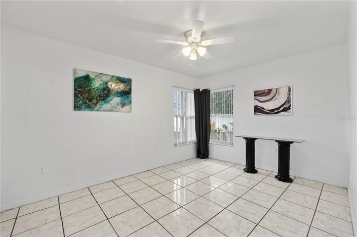 Image No.16-Propriété de 4 chambres à vendre à Kissimmee