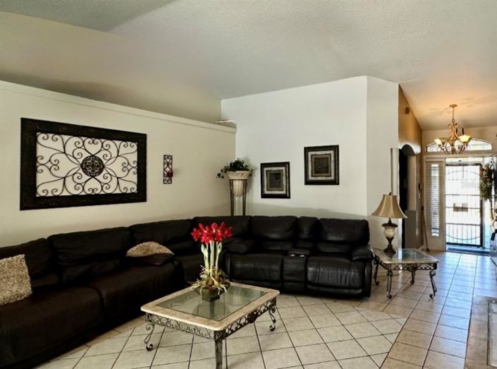 Image No.6-Propriété de 4 chambres à vendre à Kissimmee