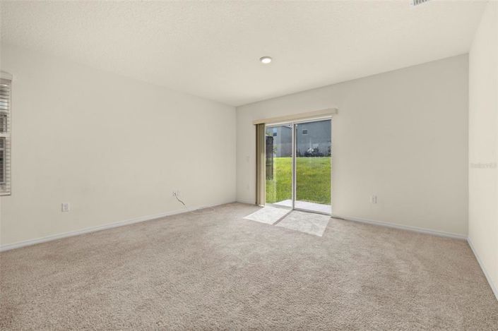 Image No.9-Propriété de 5 chambres à vendre à Davenport