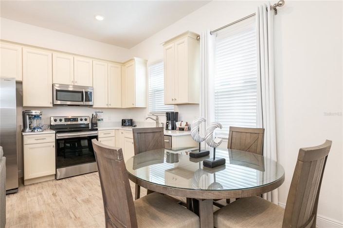 Image No.5-Propriété de 2 chambres à vendre à Kissimmee