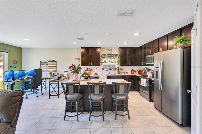 Image No.9-Propriété de 4 chambres à vendre à Kissimmee