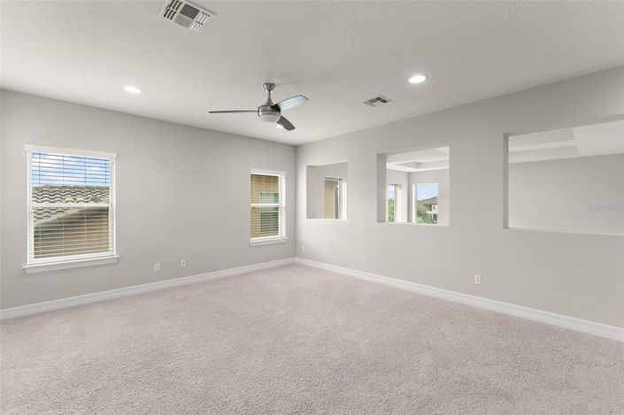 Image No.18-Propriété de 4 chambres à vendre à Orlando