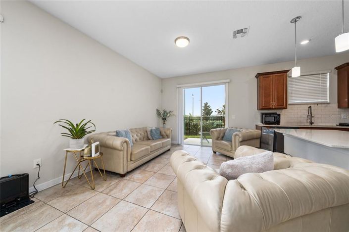 Image No.7-Maison de ville de 3 chambres à vendre à Kissimmee