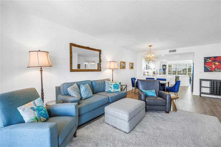 Image No.20-2 Bed Property for sale