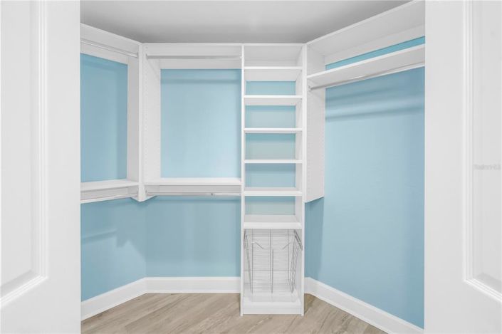 Image No.26-2 Bed Property for sale