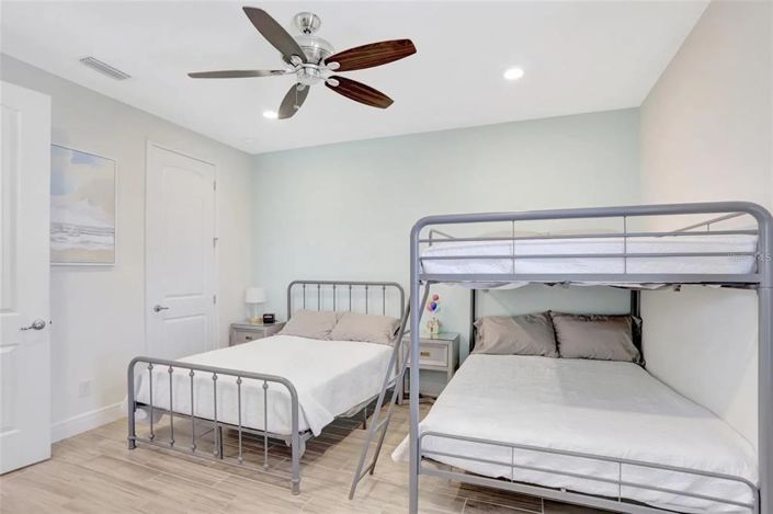 Image No.24-4 Bed Property for sale