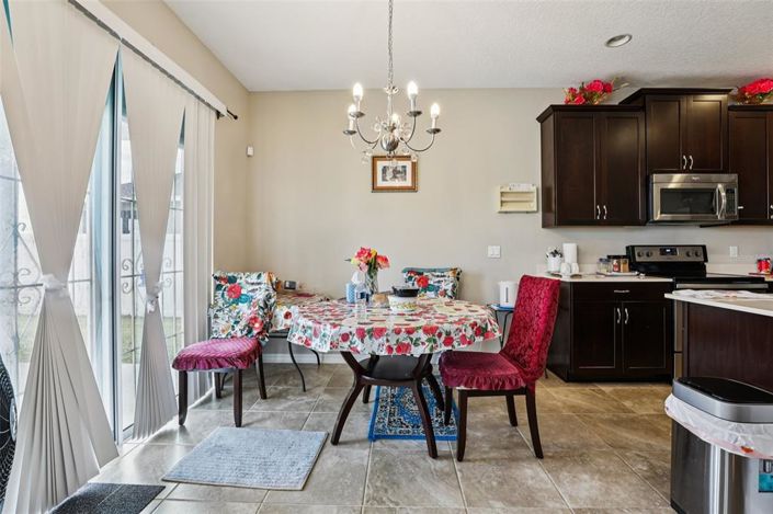 Image No.15-Propriété de 4 chambres à vendre à Kissimmee