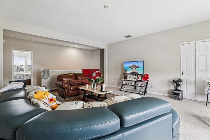 Image No.9-Propriété de 4 chambres à vendre à Kissimmee