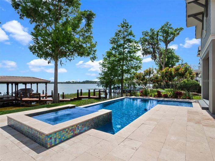 Image No.12-Propriété de 5 chambres à vendre à Orlando