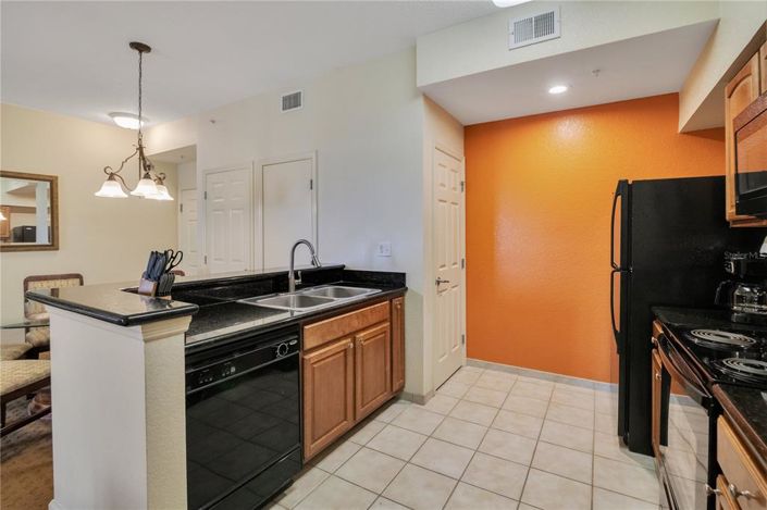 Image No.5-Propriété de 2 chambres à vendre à Orlando