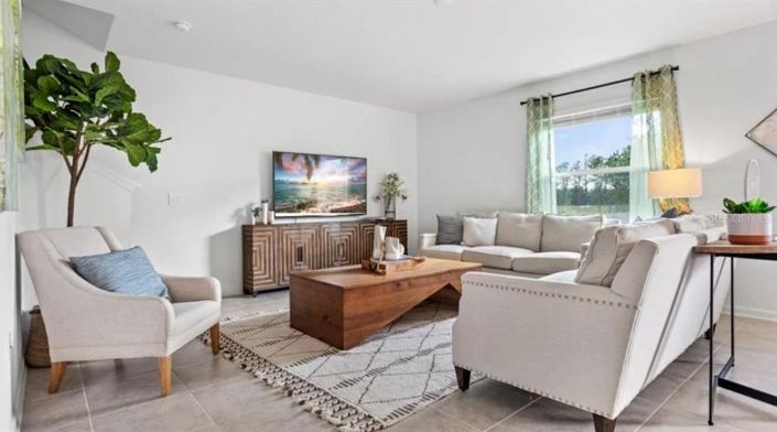 Image No.2-Propriété de 4 chambres à vendre à Davenport