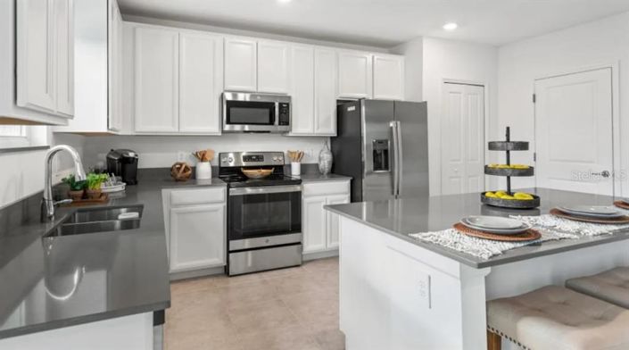 Image No.5-Propriété de 4 chambres à vendre à Davenport