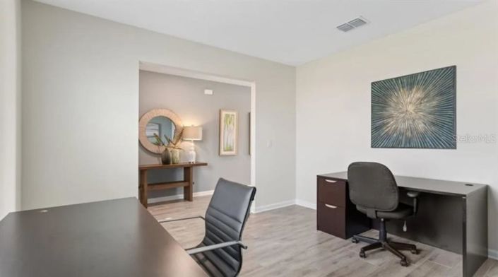 Image No.7-Propriété de 4 chambres à vendre à Davenport