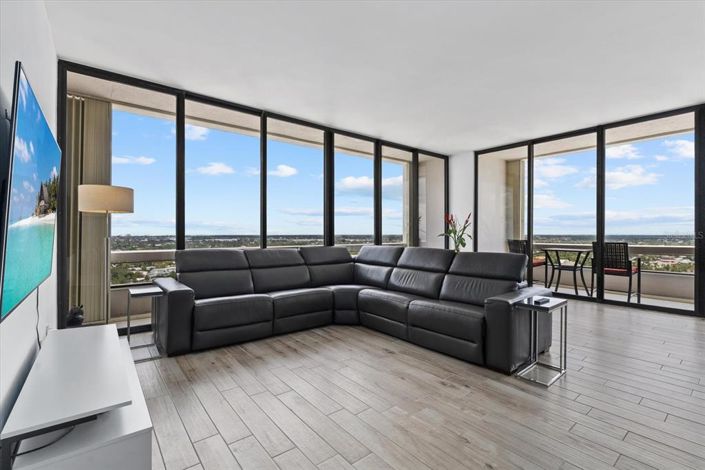 Image No.7-Propriété de 2 chambres à vendre à Sarasota