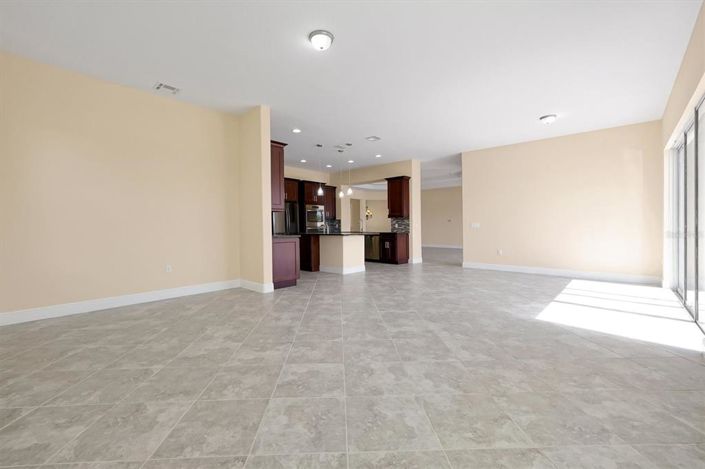 Image No.19-Propriété de 5 chambres à vendre à Kissimmee