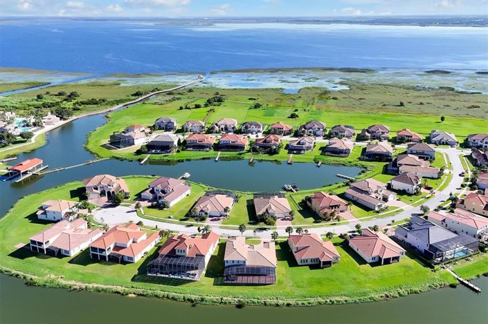 Image No.5-Propriété de 5 chambres à vendre à Kissimmee