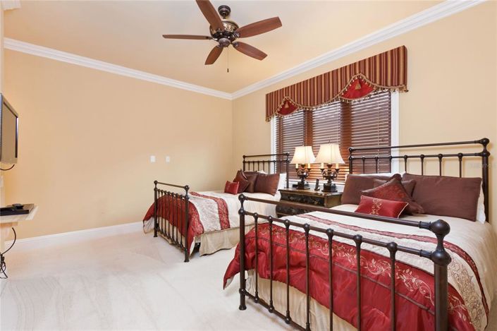 Image No.30-Propriété de 8 chambres à vendre à Reunion