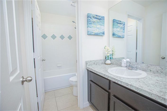 Image No.9-Propriété de 4 chambres à vendre à Kissimmee