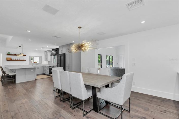 Image No.18-Propriété de 4 chambres à vendre à Orlando