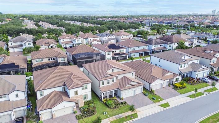 Image No.3-Propriété de 6 chambres à vendre à Orlando