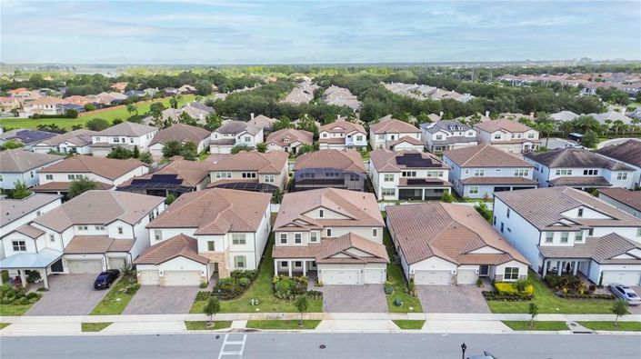 Image No.4-Propriété de 6 chambres à vendre à Orlando