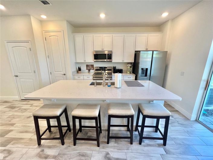 Image No.4-3 Bed Townhouse for sale