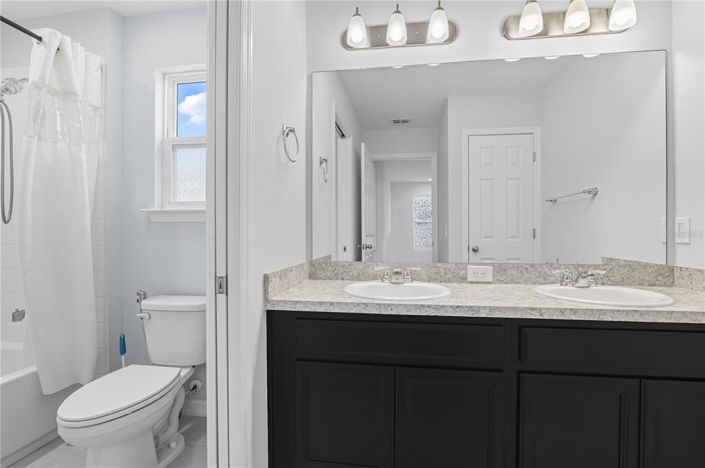 Image No.21-Propriété de 3 chambres à vendre à Davenport