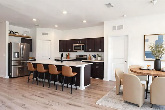 Image No.2-Propriété de 4 chambres à vendre à Haines City