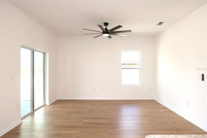 Image No.21-Propriété de 4 chambres à vendre à Haines City