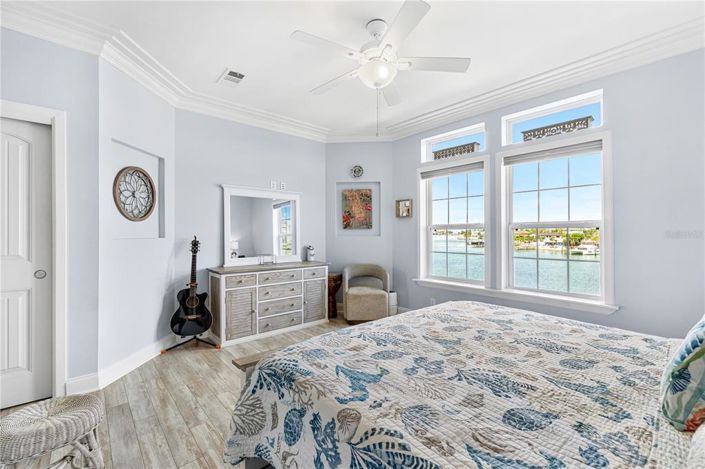 Image No.24-Maison de ville de 3 chambres à vendre à Treasure Island