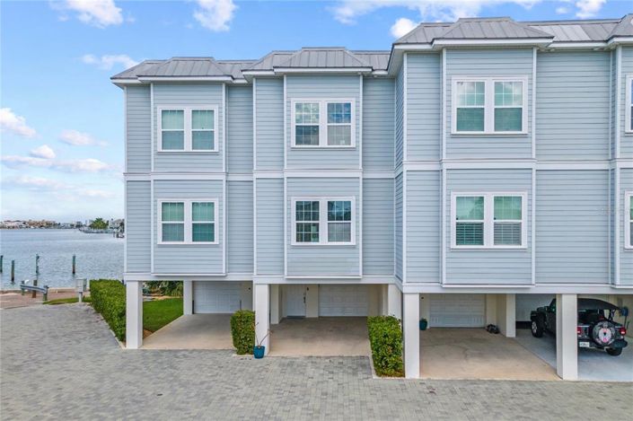 Image No.46-Maison de ville de 3 chambres à vendre à Treasure Island