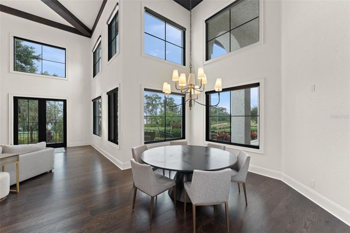 Image No.12-Propriété de 4 chambres à vendre à Windermere