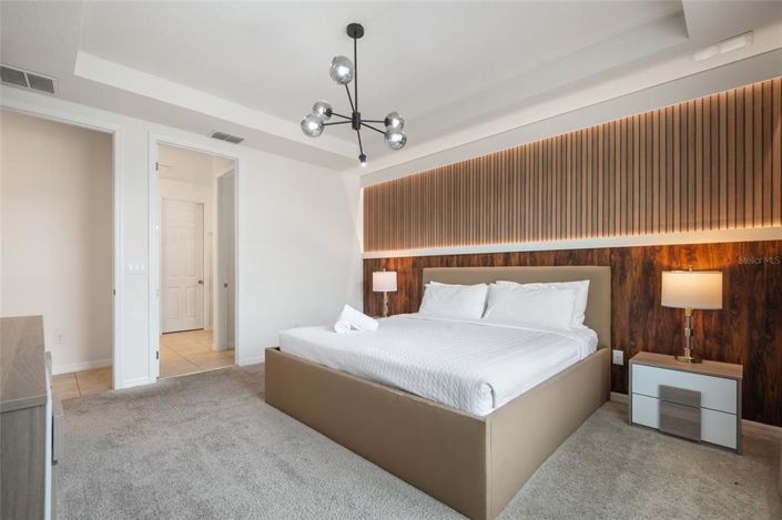 Image No.28-9 Bed Property for sale