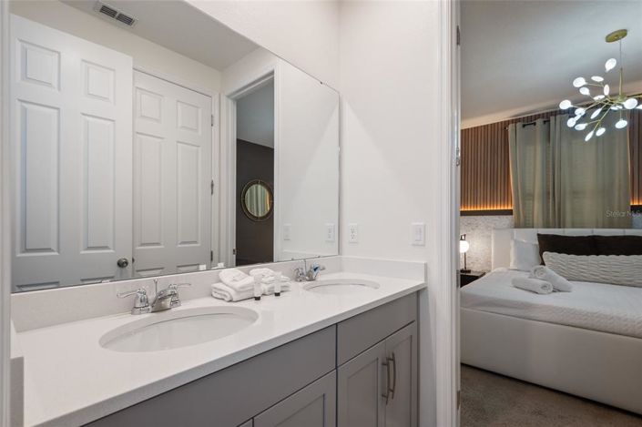 Image No.55-9 Bed Property for sale