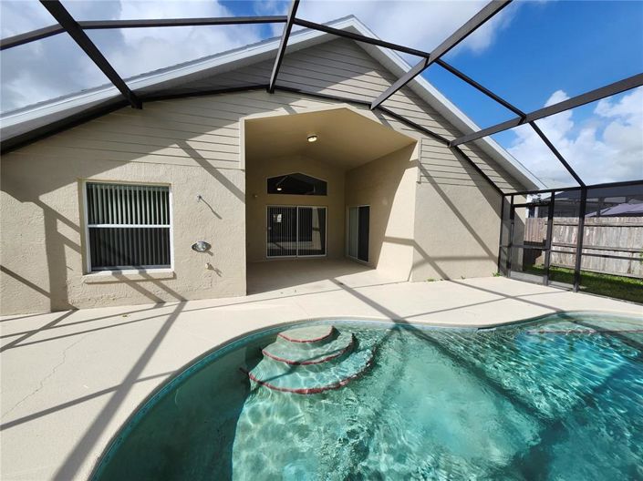 Image No.22-Propriété de 5 chambres à vendre à Kissimmee