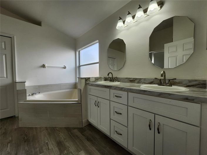 Image No.8-Propriété de 5 chambres à vendre à Kissimmee