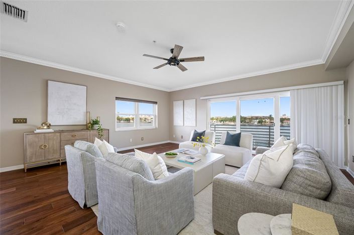 Image No.12-Maison de ville de 4 chambres à vendre à Treasure Island