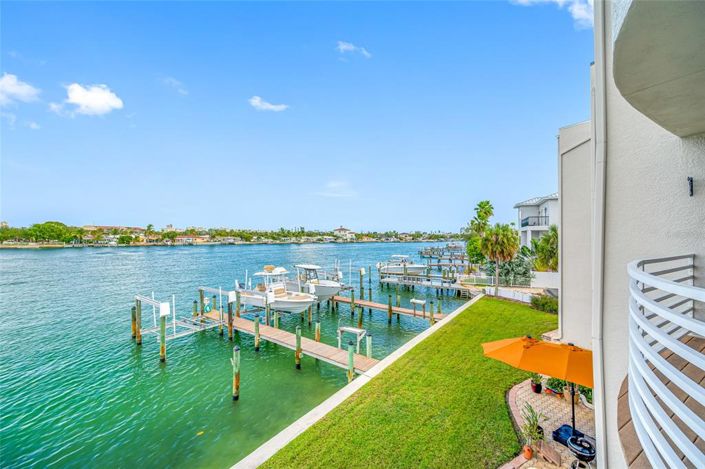 Image No.16-Maison de ville de 4 chambres à vendre à Treasure Island