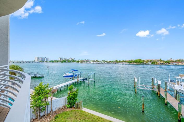 Image No.18-Maison de ville de 4 chambres à vendre à Treasure Island